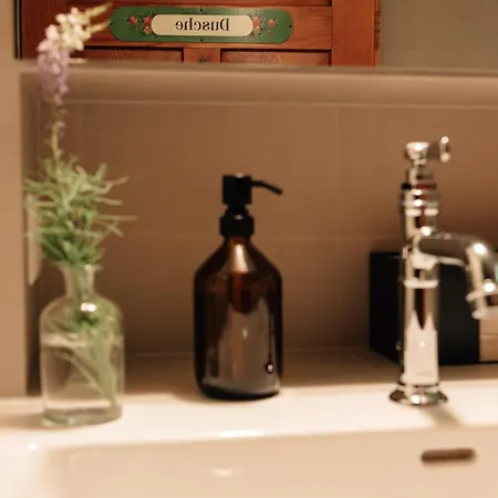 Landgasthof Paradiesli Πανδοχείο