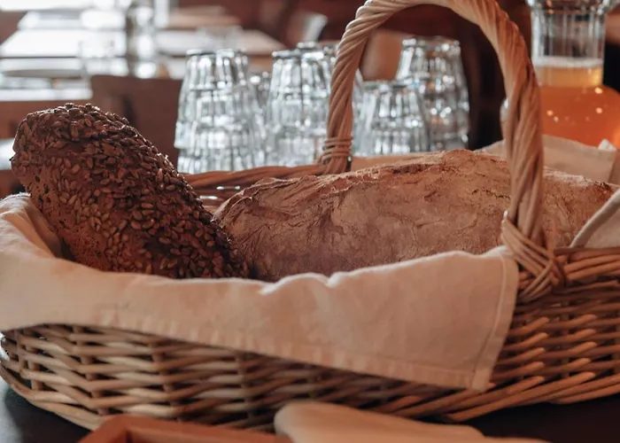 Landgasthof Paradiesli Inn