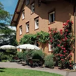 Landgasthof Paradiesli Мини-отель *