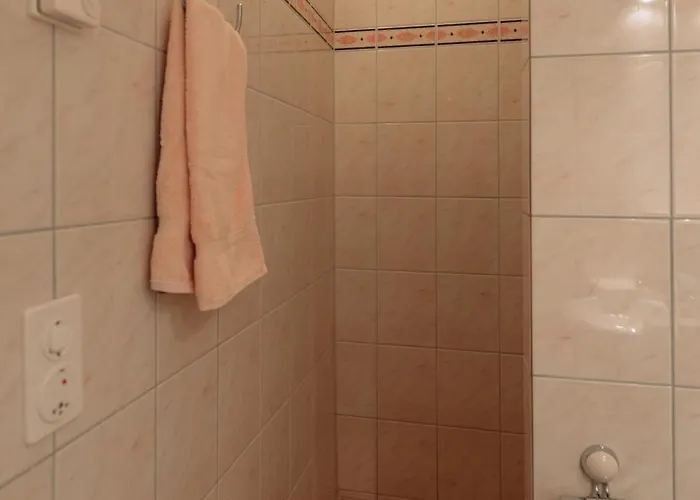 Landgasthof Paradiesli Herberg Weesen